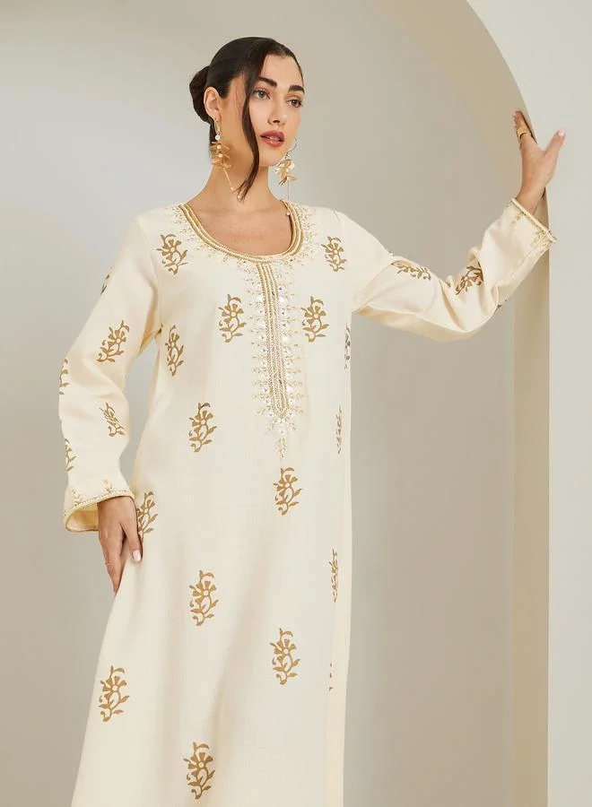 Amirah Women Cream Embroidered A-Line Jalabiya
